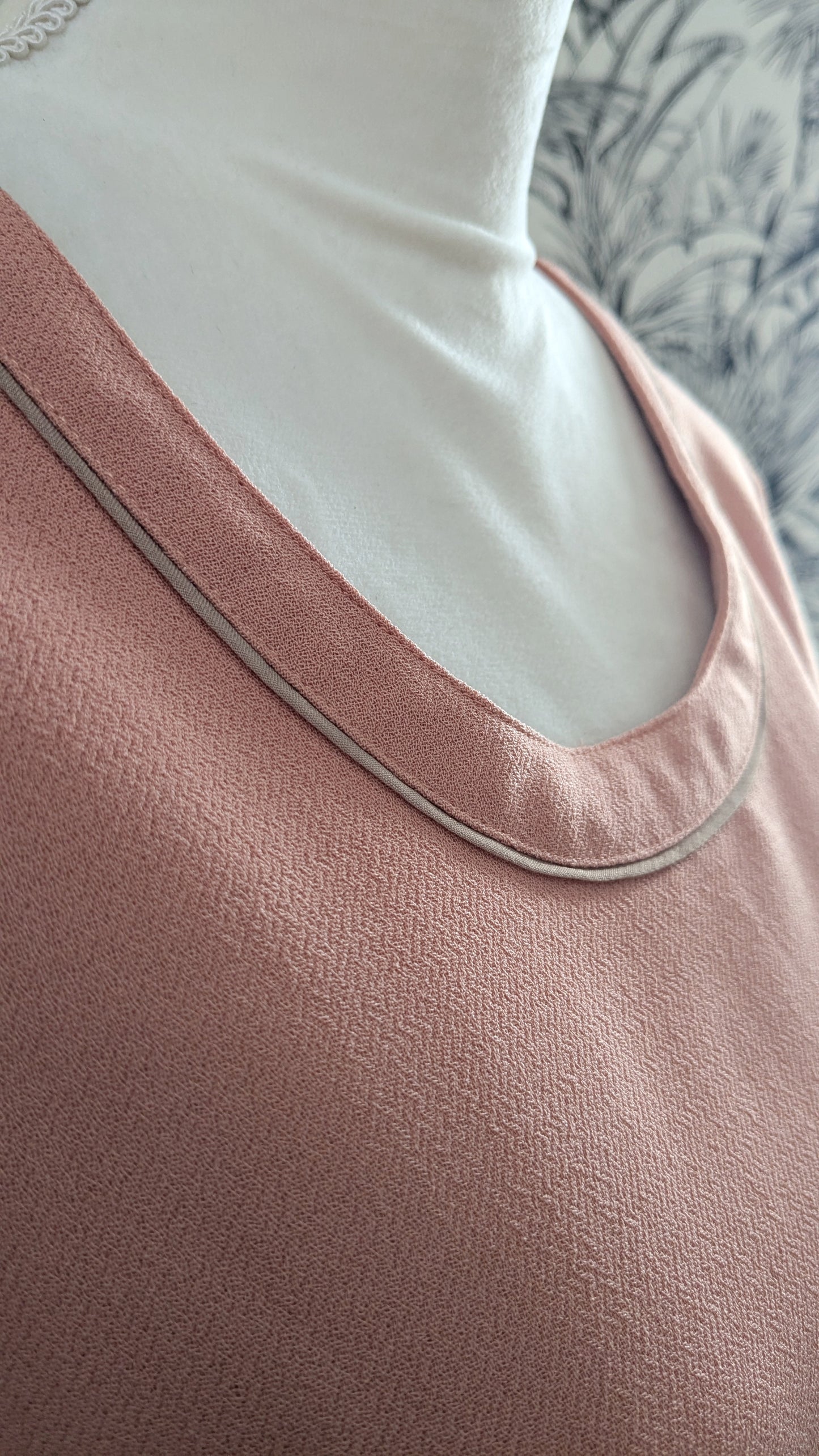 Robe rose tendre dentelle - Andy & Lucy - 40