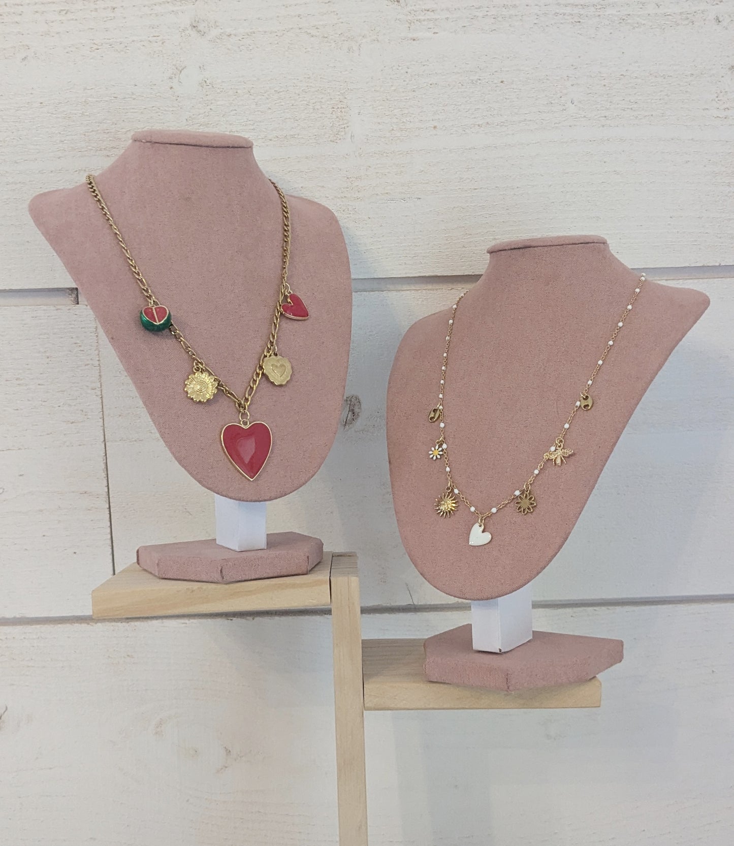 Bijoux Collier multi cœur rouge - La Perleuse en Série - TU