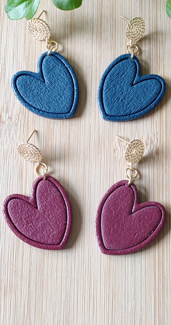 Bijoux Boucles d'oreilles cœurs violine - Création La Bouclette dorée -TU