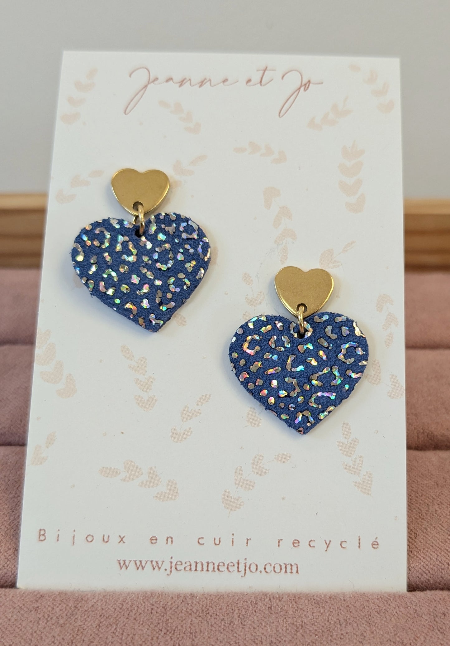 Bijoux Boucles d'oreilles cœur bleu léopard irisé - Création Jeanne et JO - TU