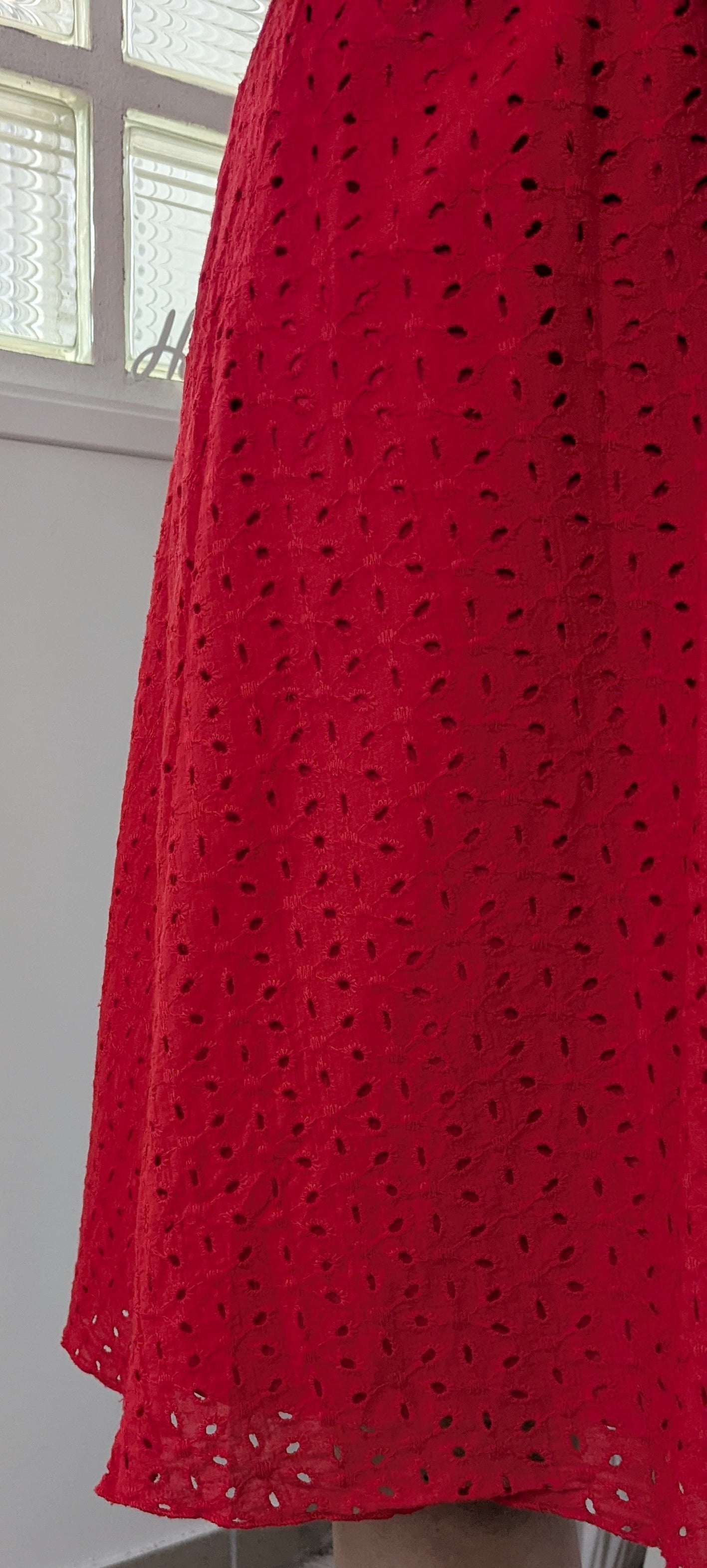 Robe rouge broderies anglaises - Shein - 36/38