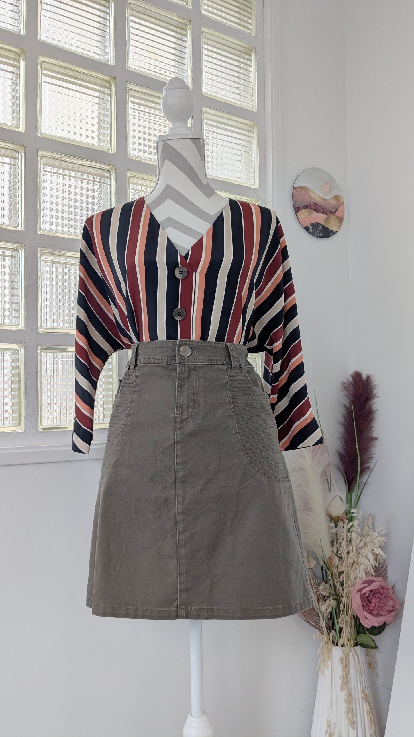 Jupe droite kaki -40