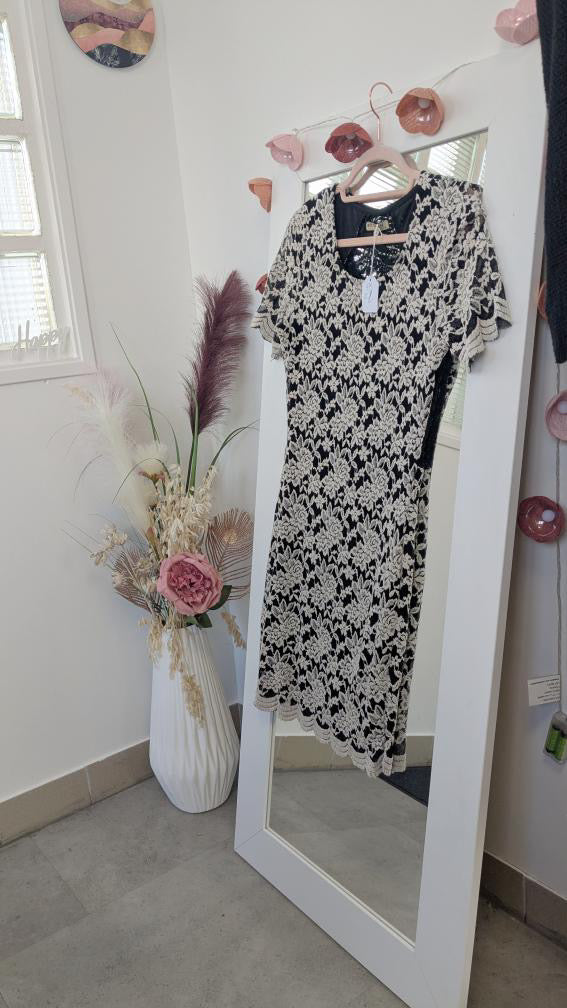 Robe noir et beige dentelle - BY SWAN - M