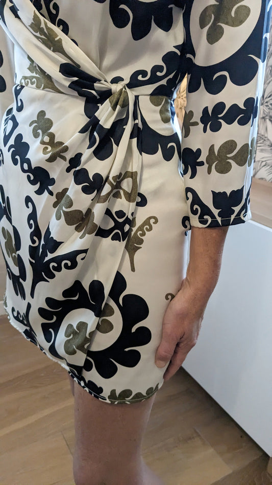 Neuf Robe satinée croisée - Mango - 36