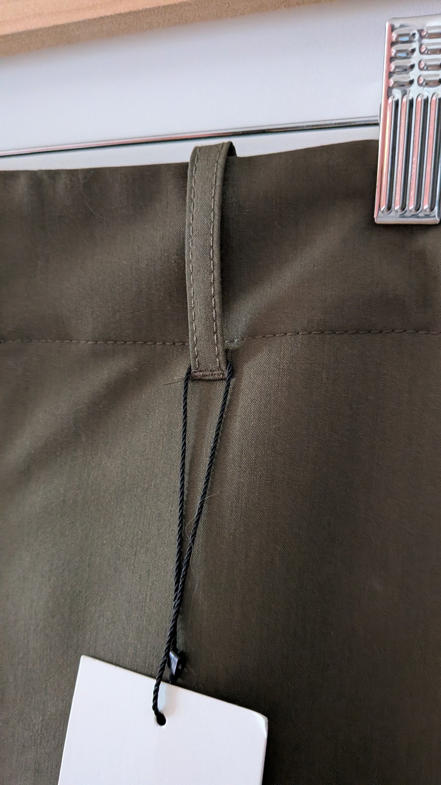 Neuf Pantalon kaki - Zara - 44