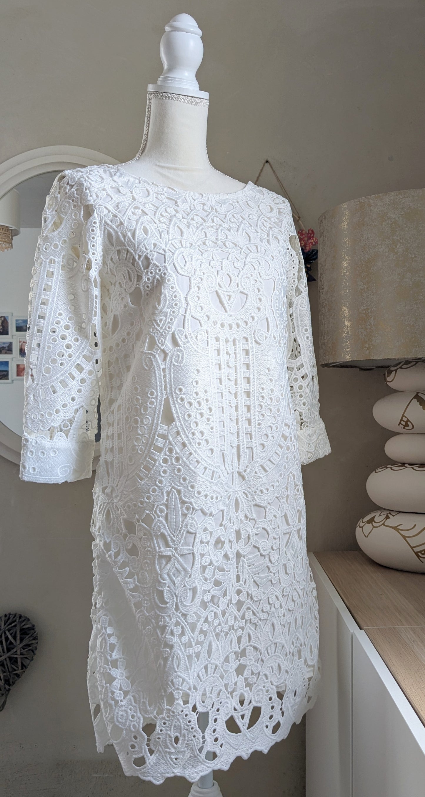 Robe blanche broderies anglaises - Mademoiselle R - 36