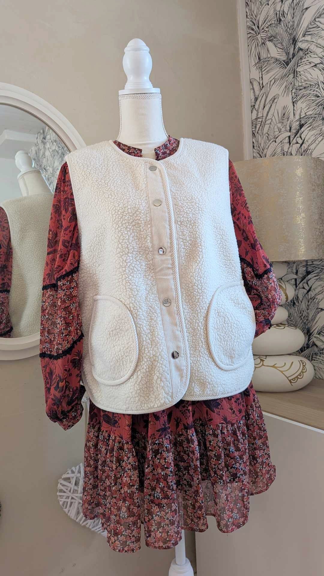 Robe courte rouge à motifs - ZARA - 40