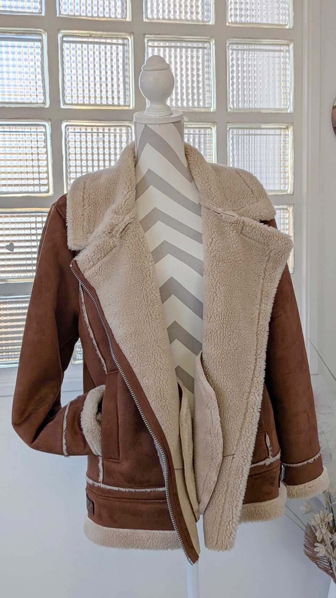 Veste chaude marron et beige - Kiabi - 46
