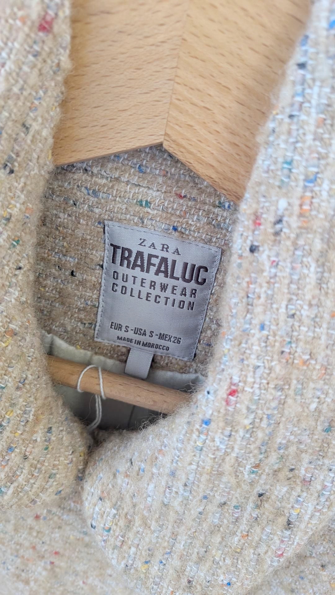 Manteau chaud beige nuancé  - ZARA - 36