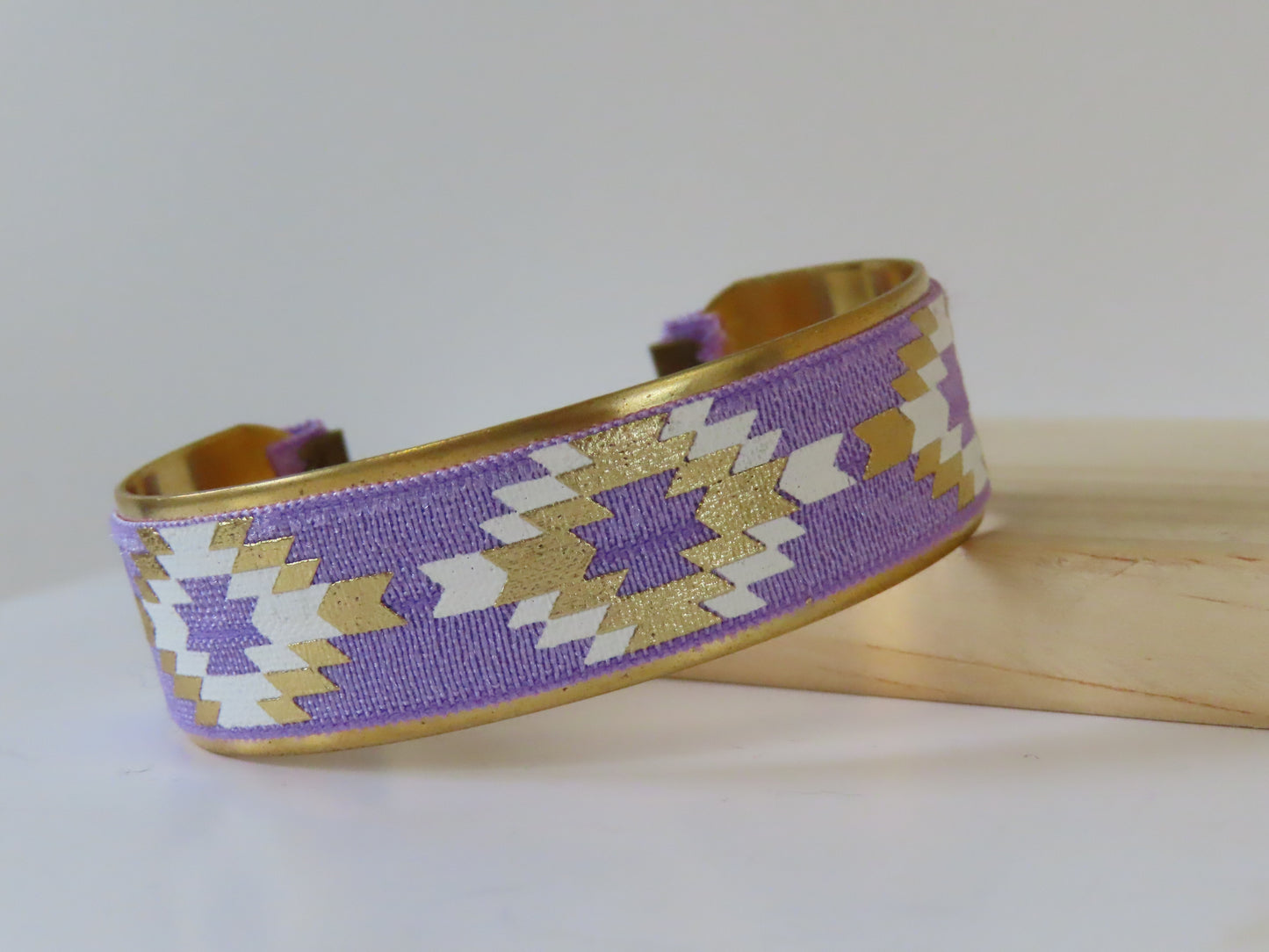 Bijoux Neuf Bracelet manchette lilas - Création nantaise Kalisaya - TU