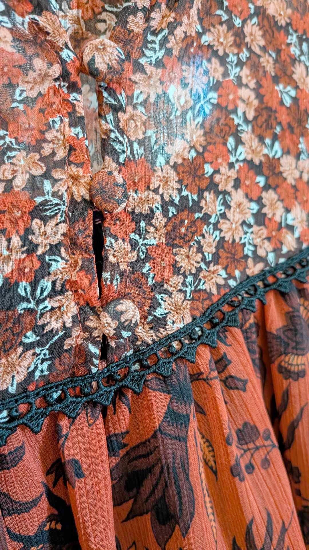 Robe courte rouge à motifs - ZARA - 40
