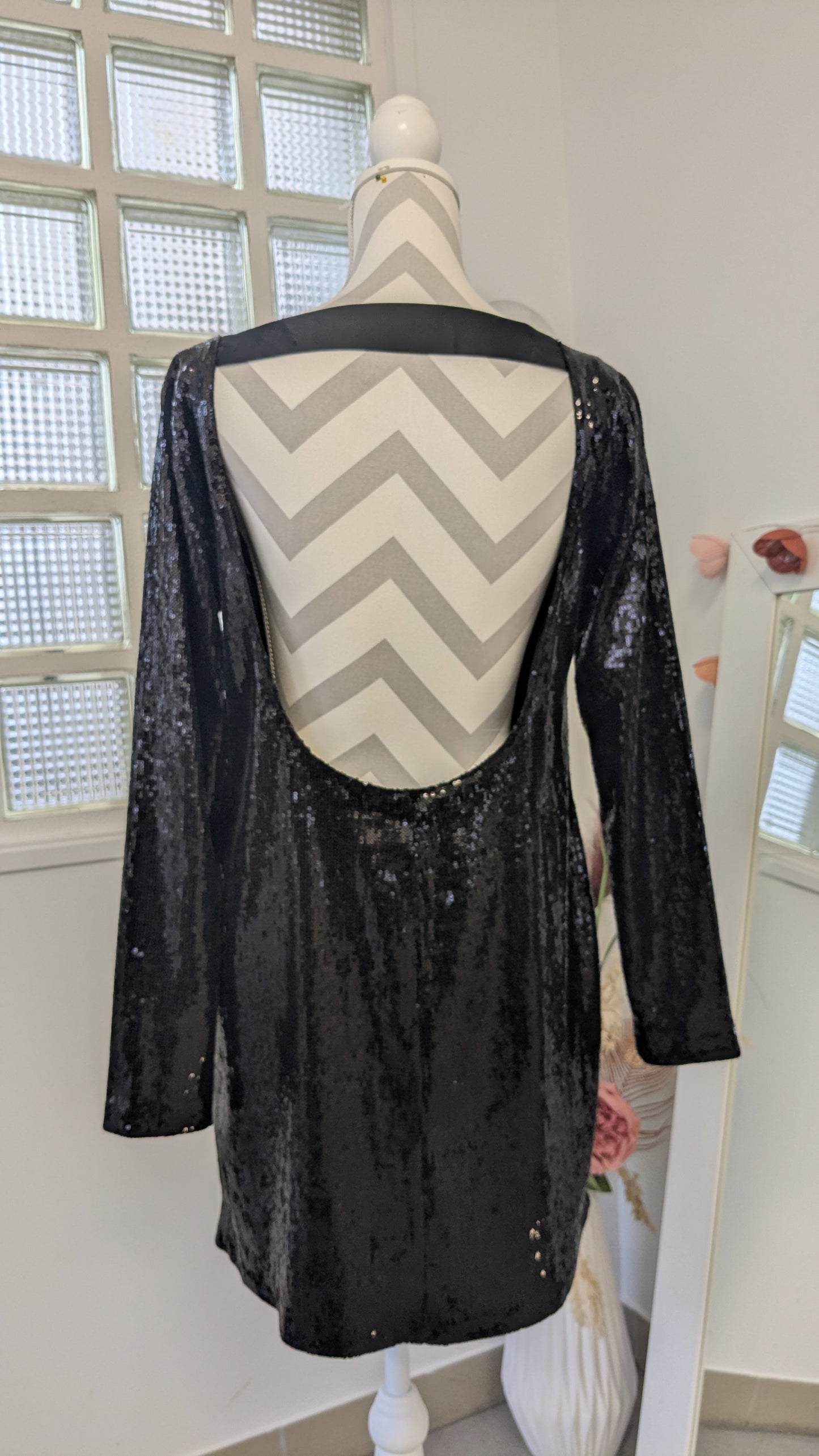 Robe courte noir sequins - Stradivarius - 38/40