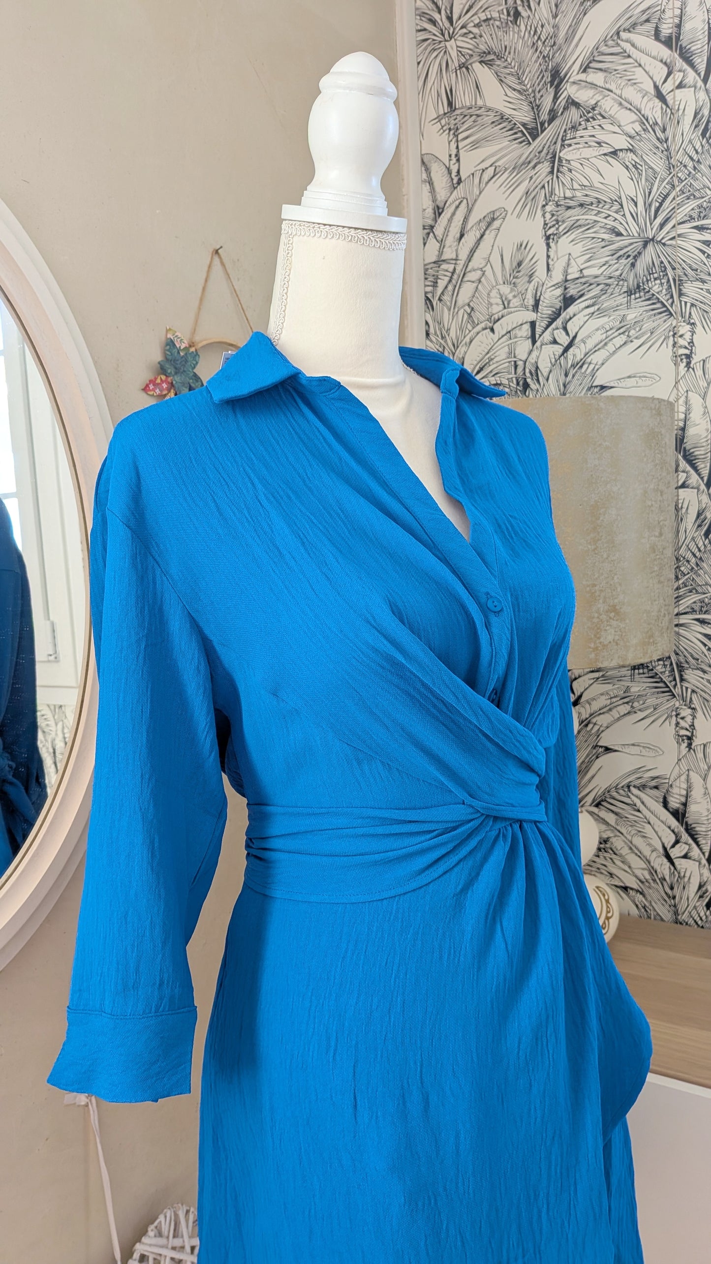 Neuf robe bleu lumineux - Stradivarius - 36