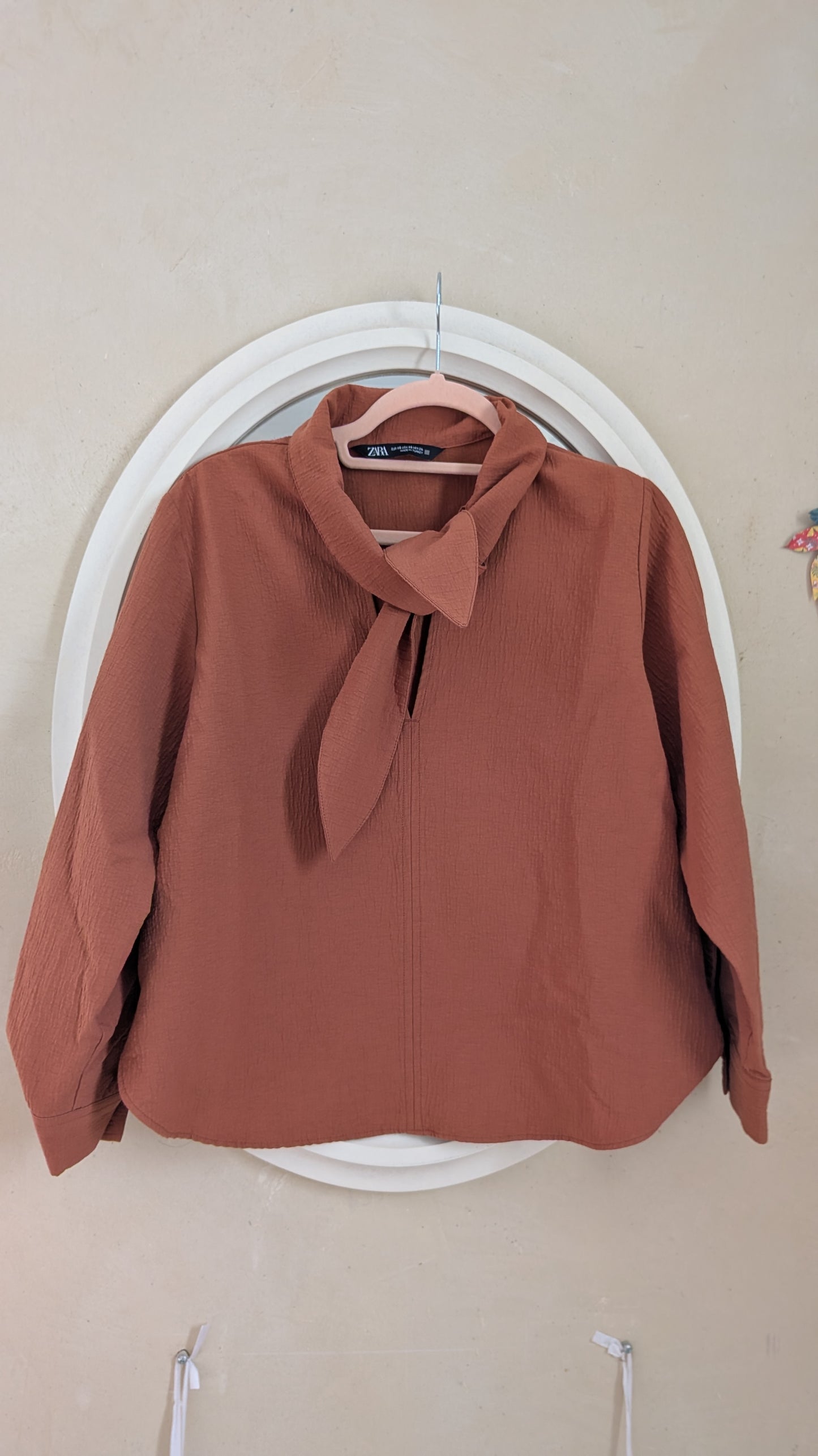 Blouse texturée safran - Zara - 34