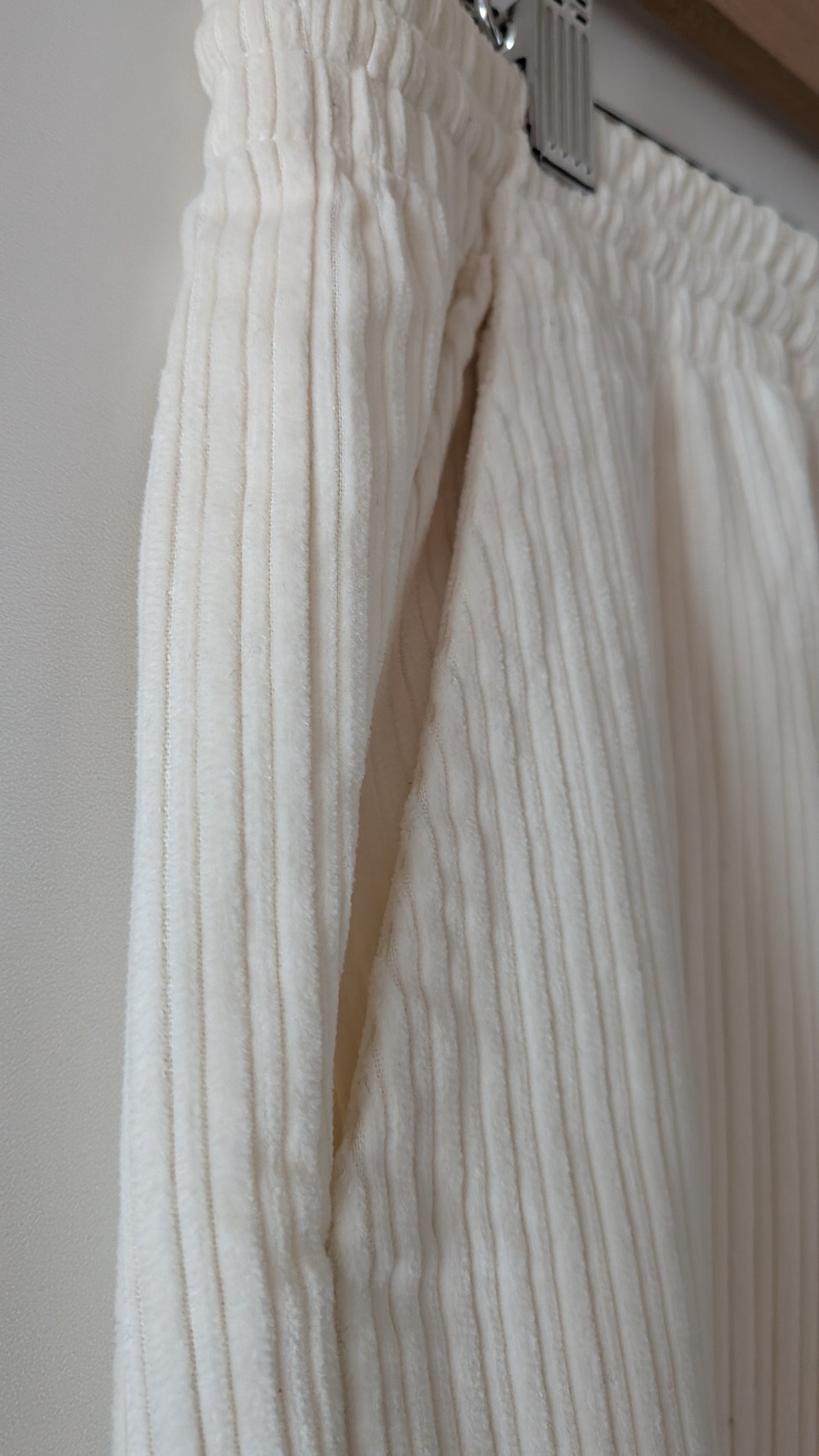 Pantalon velours côtelé blanc - Zara - 44